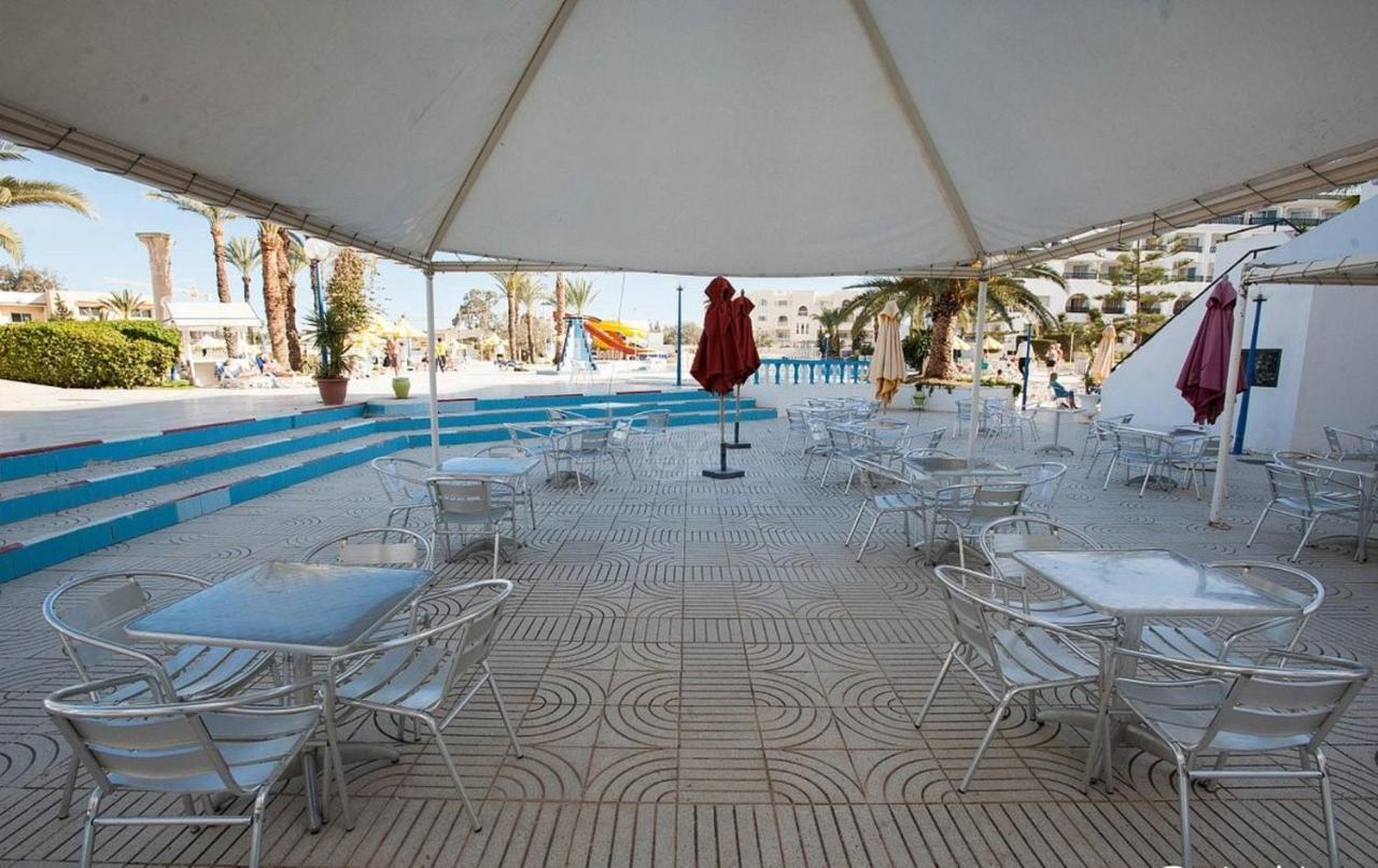 Riviera Hotel - Family Only Port El Kantaoui Exterior photo