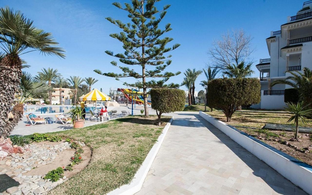 Riviera Hotel - Family Only Port El Kantaoui Exterior photo