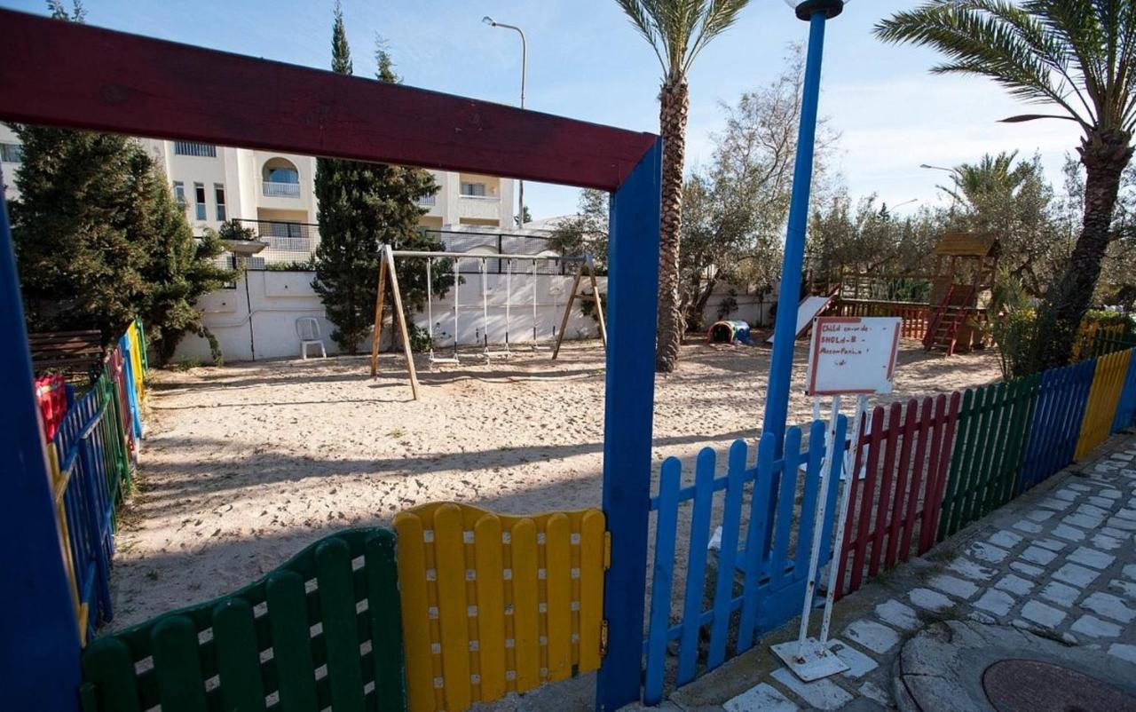 Riviera Hotel - Family Only Port El Kantaoui Exterior photo